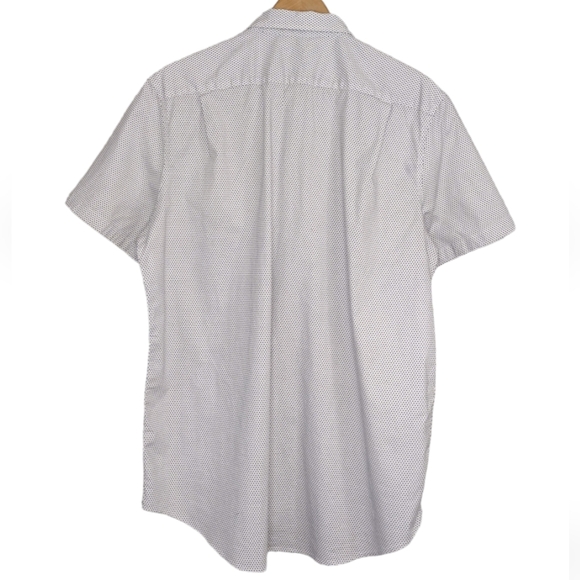 Michael Kors Men's Micro Polkadot Classic Fit Short Sleeve Button Down Shirt - Picture 2 of 13